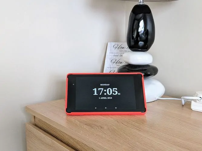 Tablet used as a retro digital clock