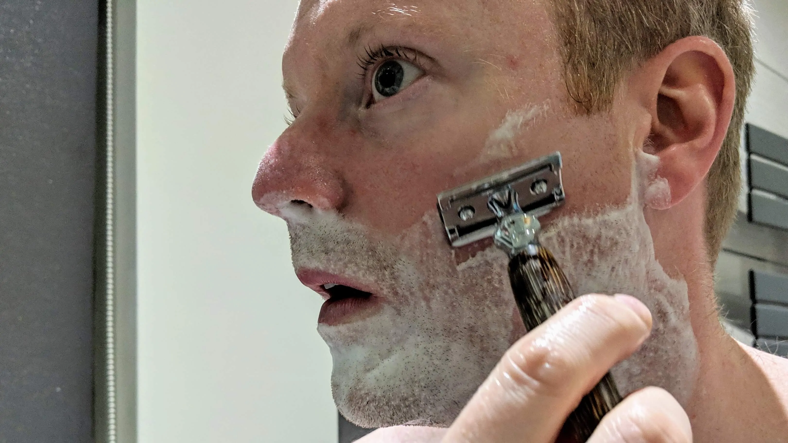 Shaving with a double edge safety razor