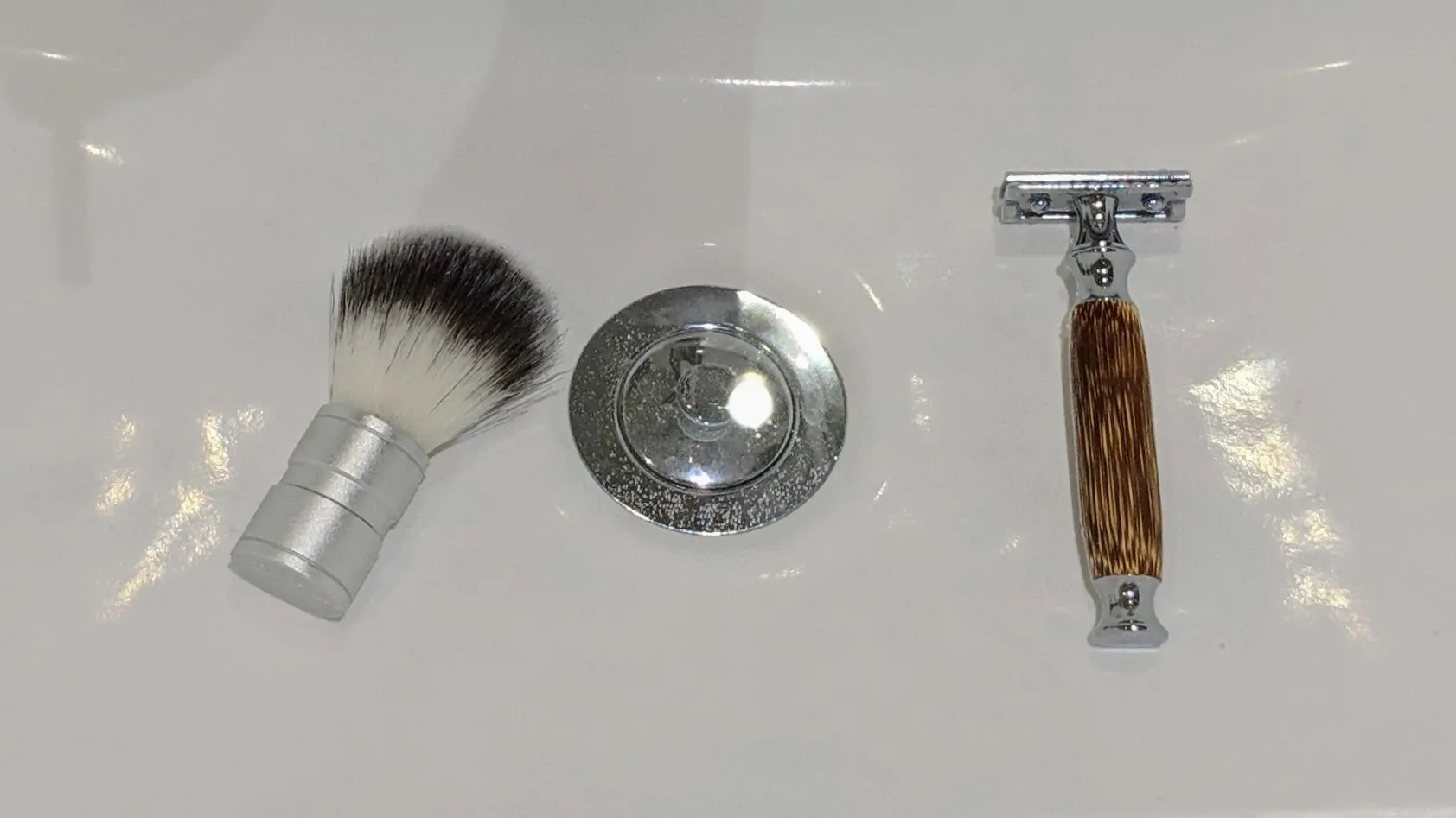 Soaking the razor and brush